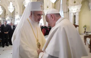 Pope Francis speaks with Romanian Orthodox Patriarch Daniel in Bucharest May 31, 2019.   Vatican Media.