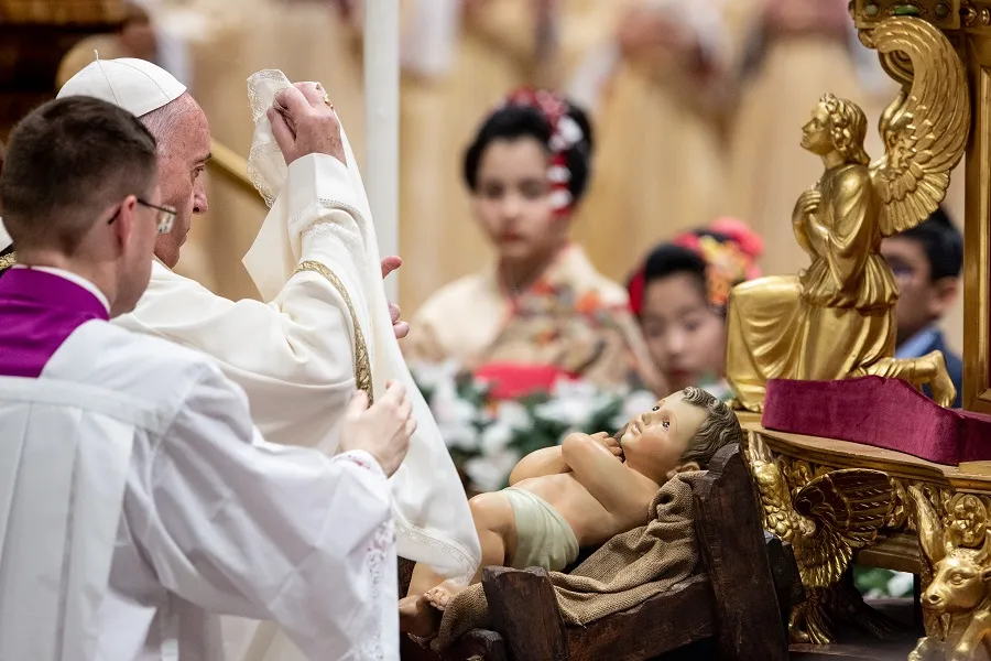 Pope Francis uncovers the Child Jesus in St. Peter's Basilica Dec. 24, 2019. ?w=200&h=150