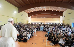 Pope Francis visits the Comprehensive Institute 'Elisa Scala' of Rome for Mercy Friday on May 25, 2018.   Vatican Media.