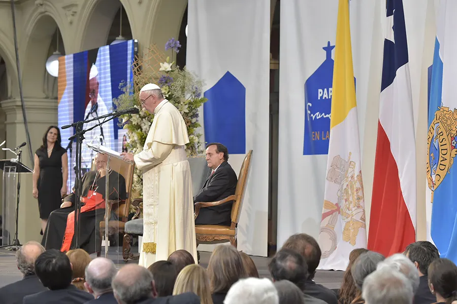 Pope Francis speaks at the Pontifical Catholic University of Chile in Santiago, Jan. 17, 2018. ?w=200&h=150