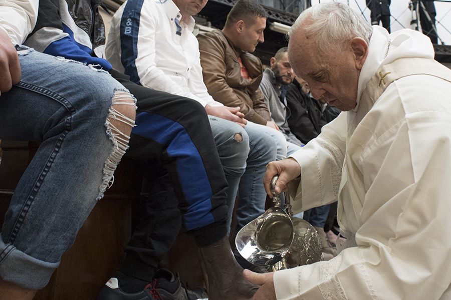 Pope Francis washes inmates' feet at Rome's Regina Coeli Prison during the celebration of the Mass of the Lord’s Supper on Holy Thursday, March 29, 2018. ?w=200&h=150