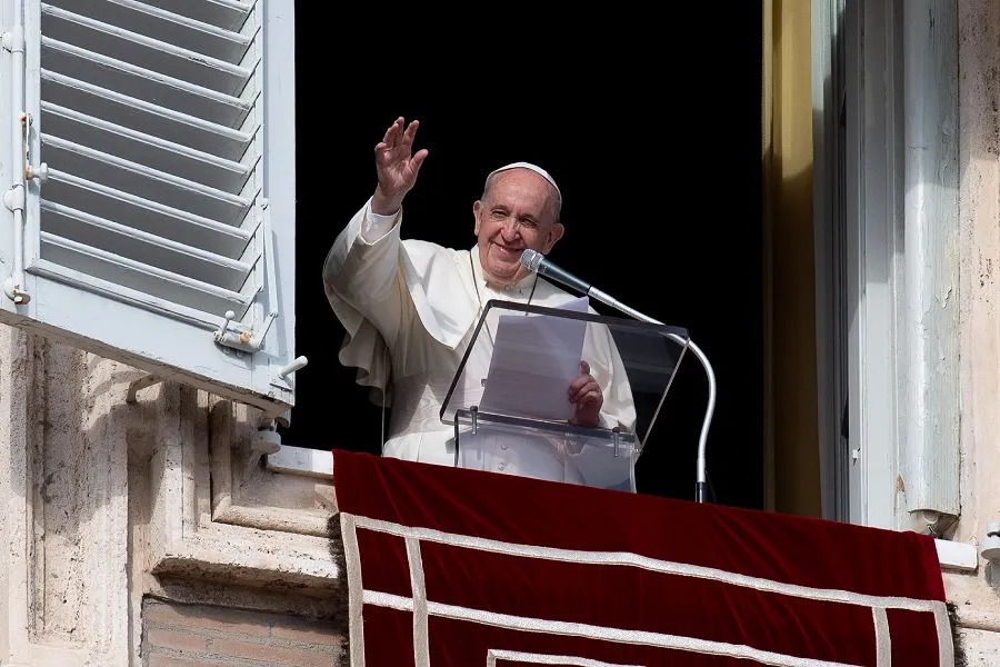 Pope Francis waves during the Angelus Nov. 15, 2020. ?w=200&h=150