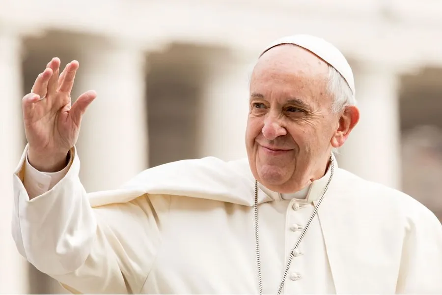 Pope Francis waves to pilgrims during his March 28, 2018 general audience in St. Peter's Square. ?w=200&h=150