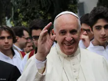 Pope Francis waves to pilgrims in Turkey, Istanbul, Nov. 29 2014. 