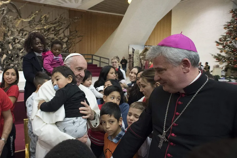 Pope Francis with children of the Santa Marta Dispensary in 2017. ?w=200&h=150