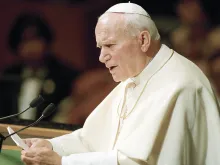 Pope John Paul II Visits United Nations. 