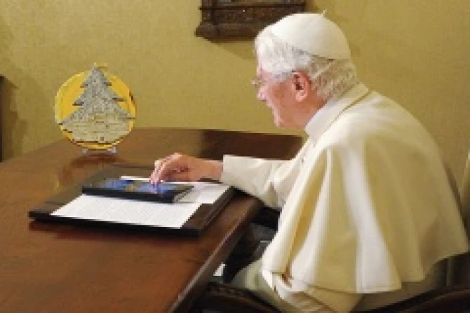 Pope Lights Electronic Christmas Tree Credit LOsservatore Romano Vatican Pool Getty Images News Getty Images CNA Vatican Catholic News 12 6 12