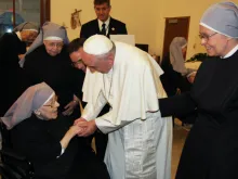 Pope Francis greets Sister Marie Mathilde, 102 years old, at the Jeanne Jugan Residence in Washington, D.C., Sept. 23, 2015. Photo courtesy of the Little Sisters of the Poor.