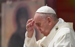 Pope Francis offers Mass on April 9, 2020 in St. Peter's Basilica.   Vatican Media/CNA.
