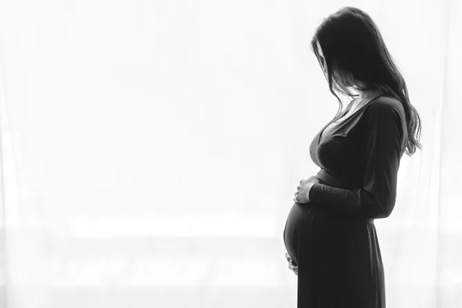 Pregnant woman Credit Demkat Shutterstock CNA