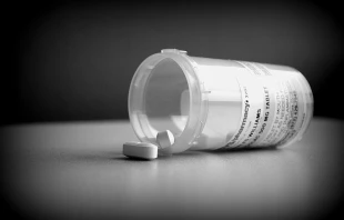 Prescription bottle.   Charles Williams via Flickr (CC BY 2.0) filter added.