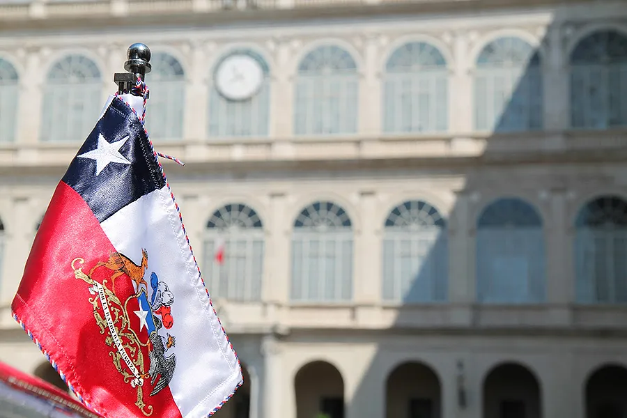 Presidential flag of Chile in St. Damasso Court, Vatican City during the President of Chile, Michelle Bachelet's visit to Vatican City on June 5, 2015. ?w=200&h=150