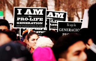 Pro-lifers gather in front of the Denver Capitol for the 2016 March for Life on January 16, 2016.   Peter Zelasko / CNA.