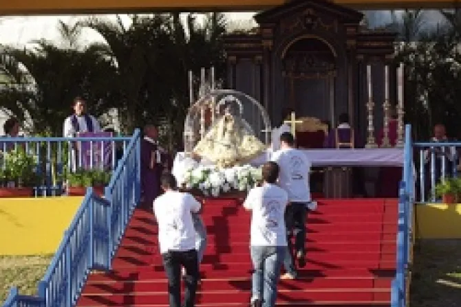 Procession of the statue of Our Lady of Charity of El Cobre in Revolutionary Square 2 CNA World Catholic News 3 2 28