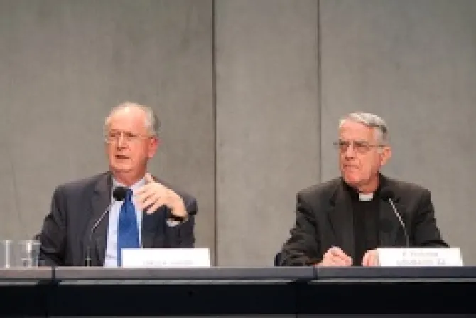 Professor Giuseppe Dalla Torre and Father Federico Lombardi L to R present the changes made by Pope Francis July 11 2013 to the Vaticans criminal code Credit David UebbingCNA