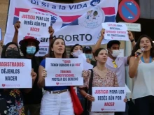 Prolifers before the Constitional Court of Spain in Madrid, Aug. 20, 2021. Credit: Right to Live.