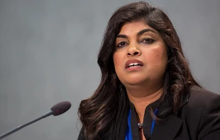 Rani Hong speaks at a press conference on assisting victims of human trafficking at the Holy See press office, Nov. 6, 2017.   Daniel Ibanez/CNA.