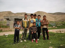 Child refugees in Iraq. 