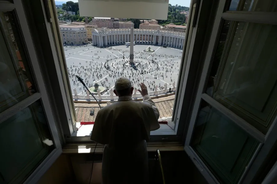 Pope Francis delivers his Regina Coeli address overlooking St. Peter’s Square May 31, 2020. ?w=200&h=150