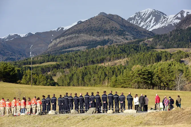 Relatives Remember The Victims of Germanwings Airbus Flight 4U9525 Near The Crash Site in Le Vernet France Credit Thomas Lohnes Getty Images CNA 5 1 15