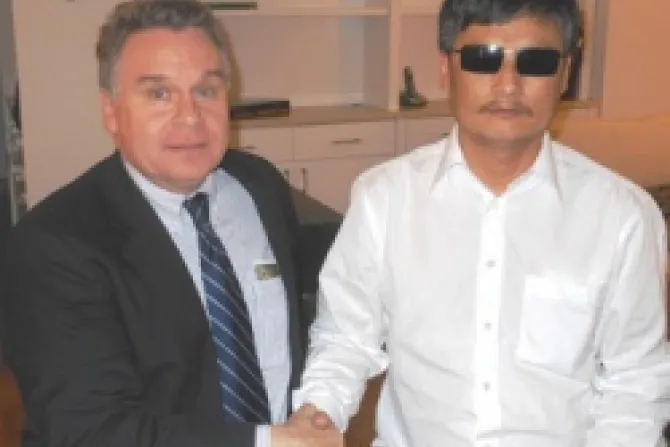Rep Chris Smith of New Jersey welcomes Chen Guangcheng to the United States CNA US Catholic News 5 21 12
