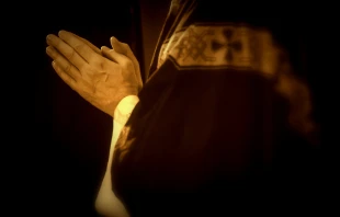 Mazur/catholicnews.org.uk, filter added.