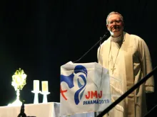 In the presence of the Blessed Sacrament, Auxiliary Bishop Robert Barron of Los Angeles speaks at Fiat in Panama City, Jan. 23, 2019. 