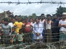 Rohingya refugees at the border of Burma and Bangladesh. 