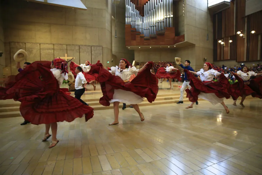 Traditional dancing before a Mass in celebraiton of the canonization of St. Oscar Romero. Image courtesy of Archdiocese of Los Angeles.?w=200&h=150
