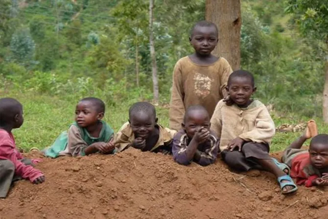 Rwandan Children October 2013 Credit Michelle Bauman CNA