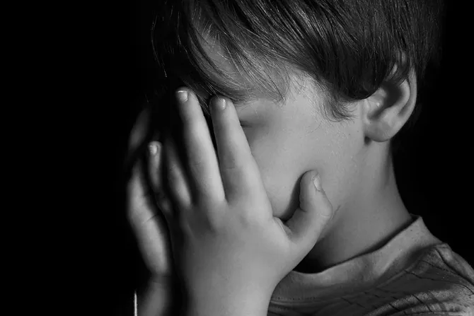 Sad child abuse Credit nixki Shutterstock CNA