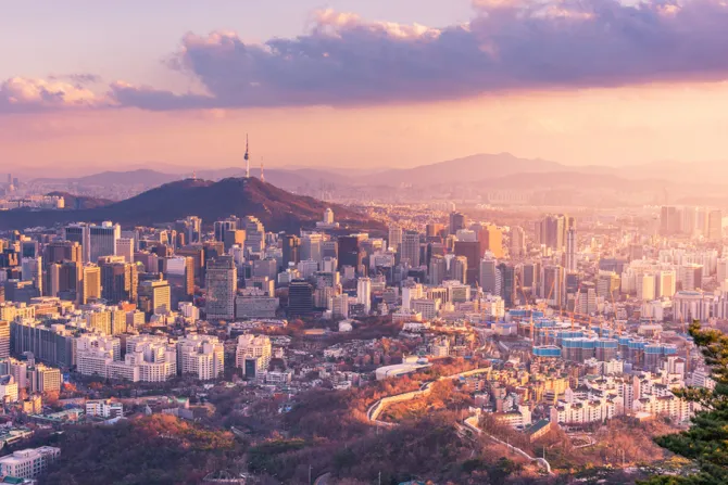Seoul South Korea Credit CJ Nattanai Shutterstock CNA