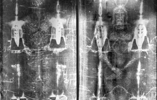 A photo negative of the Shroud of Turin 