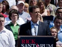 Former U.S. Senator Rick Santorum (R-Pa.) announces he is running for the Republican nomination for U.S. president at the Somerset County courthouse. (Jeff Swensen/Getty News Images/Getty Images)