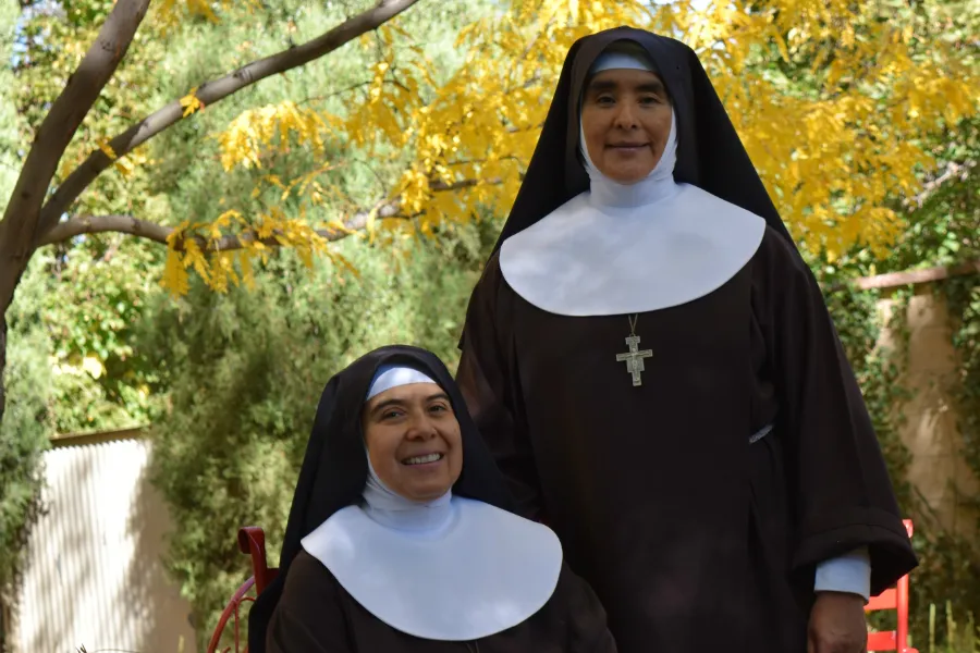 Sister Maria de Cristo and Sister Maria de Jesus of the Capuchin Poor Clares. Courtesy photo.?w=200&h=150