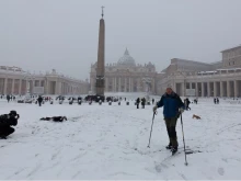 St. Peter's Basilica covered in snow Feb. 26, 2018. 