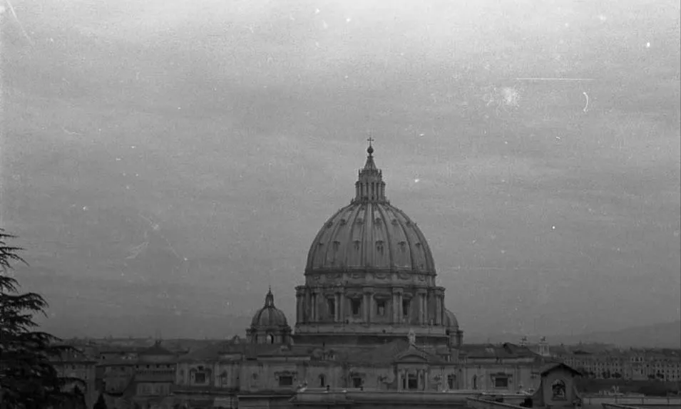 St. Peter's Basilica in 1940. ?w=200&h=150
