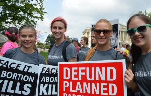 Participants in the student-organized Women Betrayed rally against Planned Parenthood at the US Capitol, July 28, 2015.   Addie Mena/CNA.