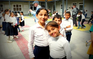 Students at the Dominican Sisters of St. Catherine of Siena's prefab school in Ankawa, Erbil on April 7, 2016.   Elise Harris/CNA.