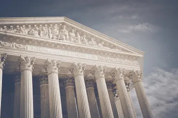 Supreme Court Credit Brandon Bourdages Shutterstock CNA