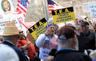 Tea Party activists rally ahead of the Nov. 2 general election.   Sage Ross