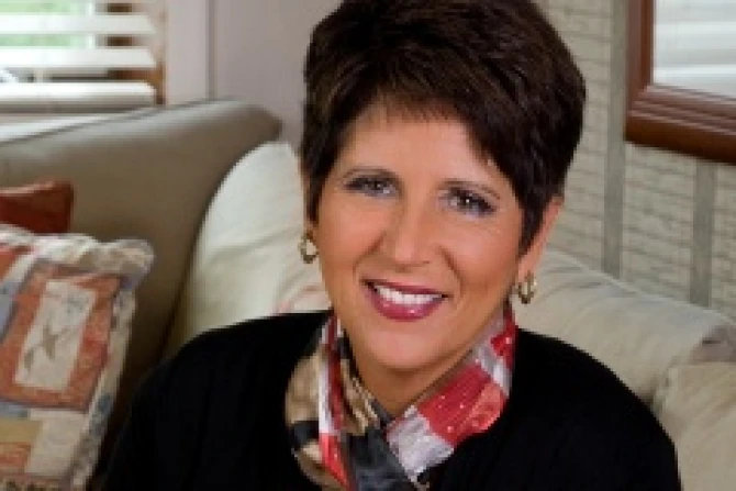 Teresa Tomeo CNA US Catholic News 11 22 13