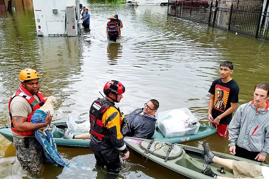 Texas National Guard soldiers respond to the aftermath of Hurricane Harvey. ?w=200&h=150