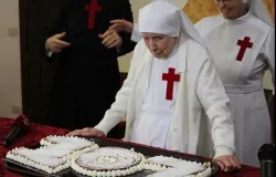 The Camilliani celebrate Sister Candida Bellotti's 107th birthday. ?w=200&h=150