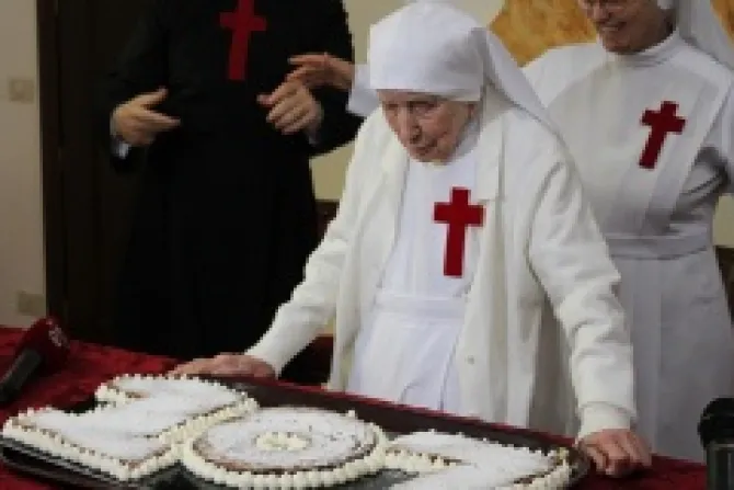 The Camilliani celebrate Sister Candida Bellottis 107th birthday Credit camillianiorg CNA Vatican Catholic News 2 25 14