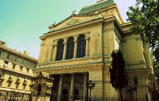 The Great Synagogue of Rome.   Stephen Rees via Flickr (CC BY-NC-ND 2.0) filter added.