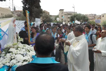 The Indian Chaplaincy in the Holy Land leads a Marian procession Credit Fr Tojy Jose OFM CNA 9 3 14