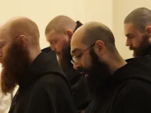 The monks of Norcia sing from their 2015 album Benedicta: Marian Chant for Norcia.