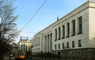 The Palace of Justice in Milan, Italy.   Paolobon140 CC BY-SA 4.0