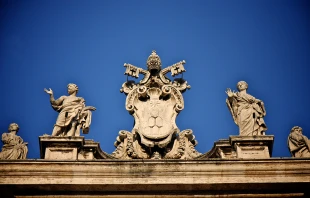 The Vatican Seal.   Dale Napier via Flickr (CC BY-NC-SA 2.0).